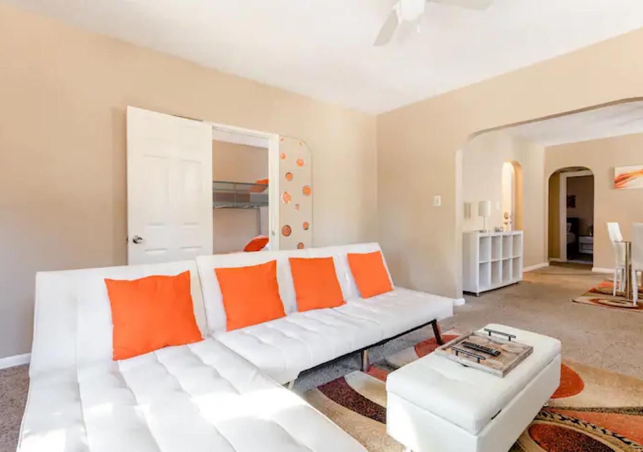 La Naranja Retreat - Cozy Duplex Near Downtown With Parking, 300 Mb Wifi & Self Check In Vila Cleveland Exterior foto