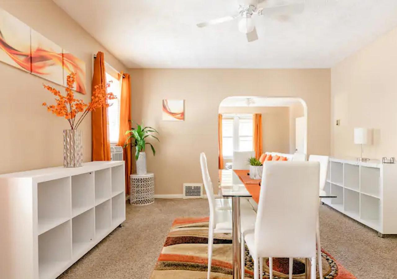 La Naranja Retreat - Cozy Duplex Near Downtown With Parking, 300 Mb Wifi & Self Check In Vila Cleveland Exterior foto