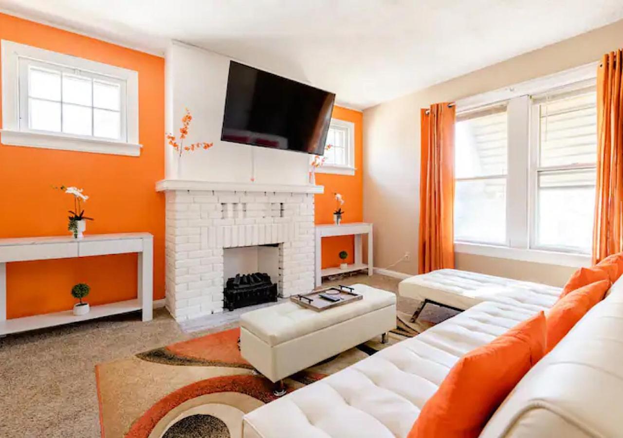 La Naranja Retreat - Cozy Duplex Near Downtown With Parking, 300 Mb Wifi & Self Check In Vila Cleveland Exterior foto