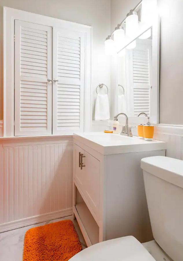 La Naranja Retreat - Cozy Duplex Near Downtown With Parking, 300 Mb Wifi & Self Check In Vila Cleveland Exterior foto