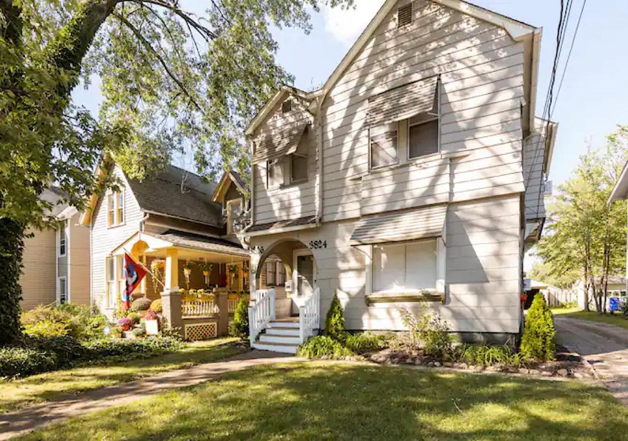 La Naranja Retreat - Cozy Duplex Near Downtown With Parking, 300 Mb Wifi & Self Check In Vila Cleveland Exterior foto