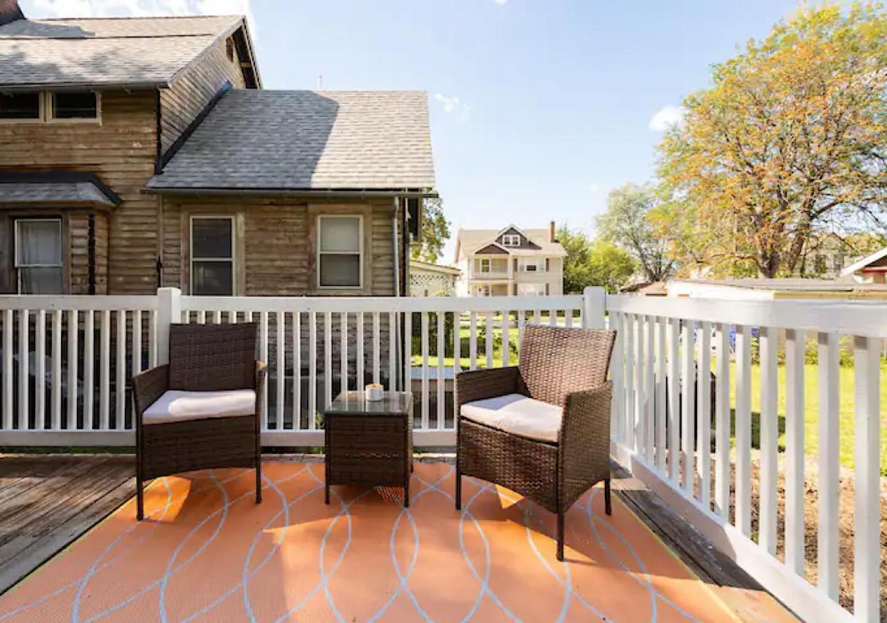 La Naranja Retreat - Cozy Duplex Near Downtown With Parking, 300 Mb Wifi & Self Check In Vila Cleveland Exterior foto