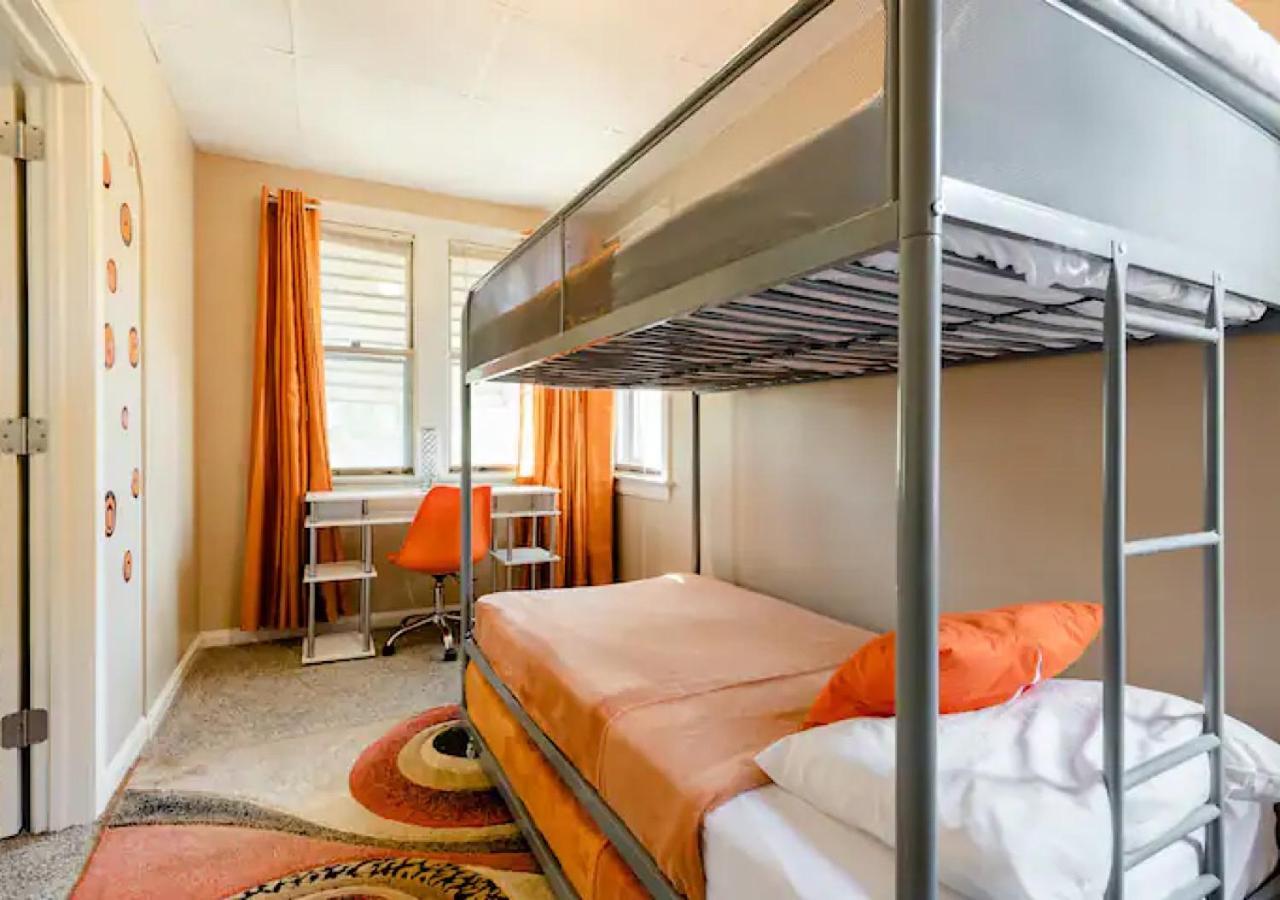 La Naranja Retreat - Cozy Duplex Near Downtown With Parking, 300 Mb Wifi & Self Check In Vila Cleveland Exterior foto
