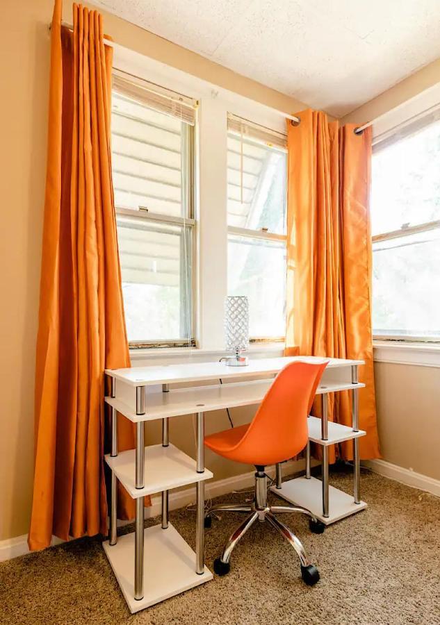 La Naranja Retreat - Cozy Duplex Near Downtown With Parking, 300 Mb Wifi & Self Check In Vila Cleveland Exterior foto